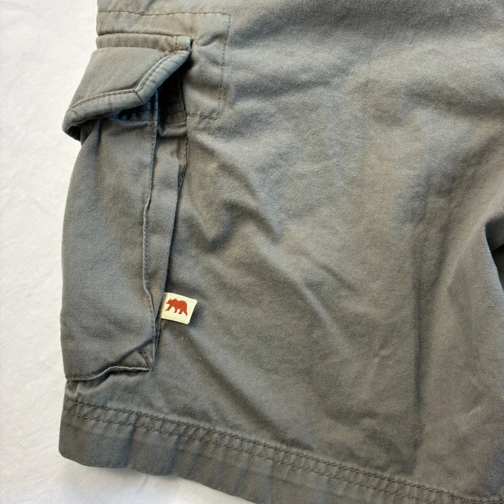 Dakota Grizzly Mens Cotton Cargo Shorts 34 Grey Olive Utility Gorpcore Hiking